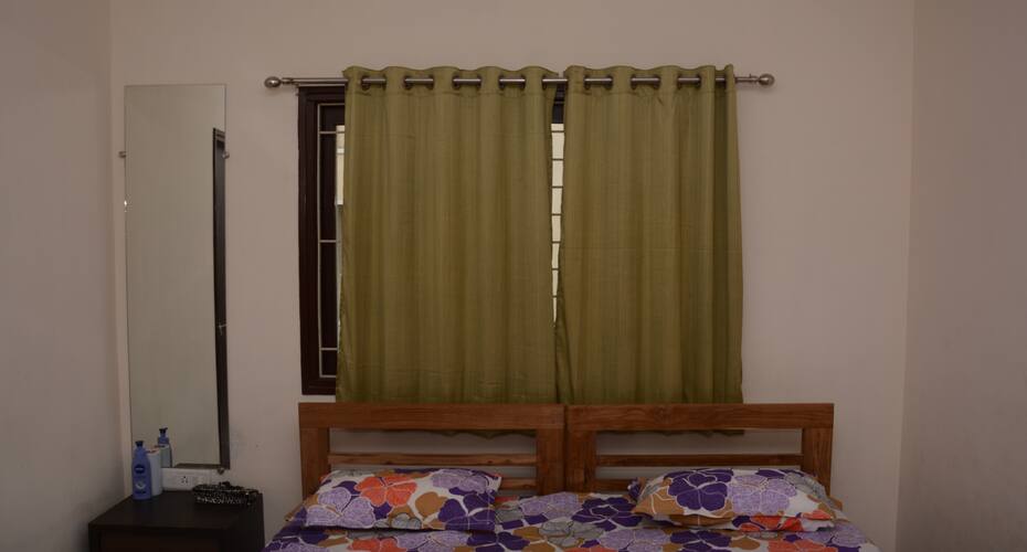 Shikhar Service Apartments, Vadodara 3